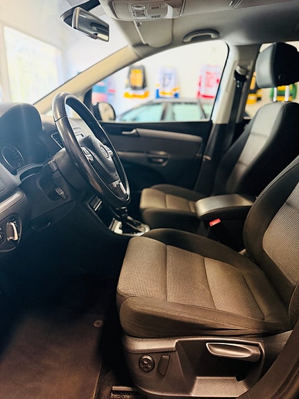 Volkswagen Sharan 13 of 21