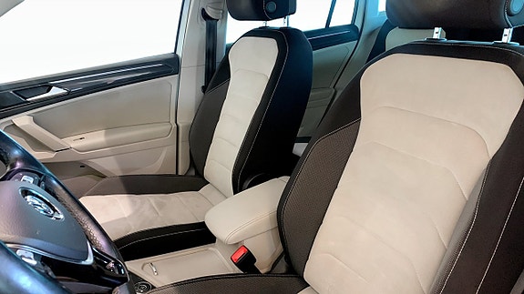 Volkswagen Tiguan 8 of 15