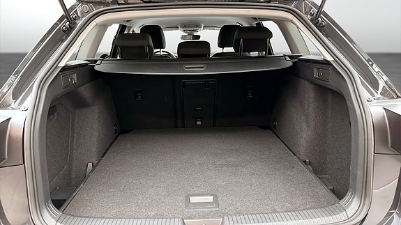 Volkswagen Golf I 12 of 12