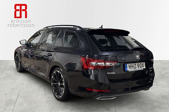 Skoda Superb 3 of 5