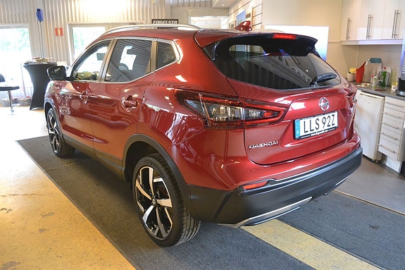 Nissan Qashqai 4 of 5