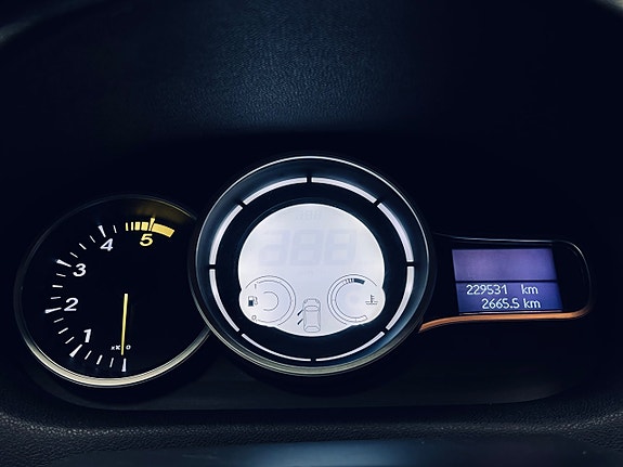Renault Megane 13 of 18
