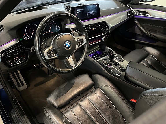 BMW 520d 4 of 5