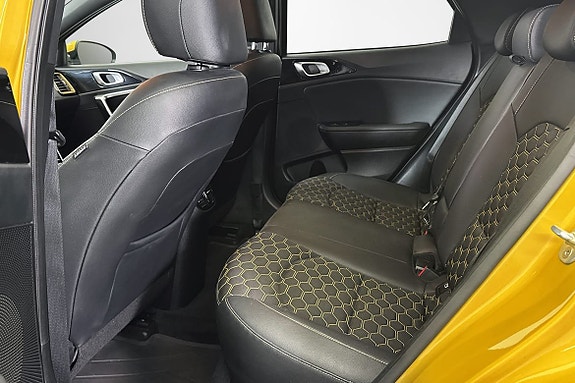 Kia XCeed 5 of 16