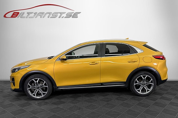 Kia XCeed 2 of 16