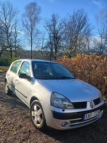 Renault Clio 3 of 5