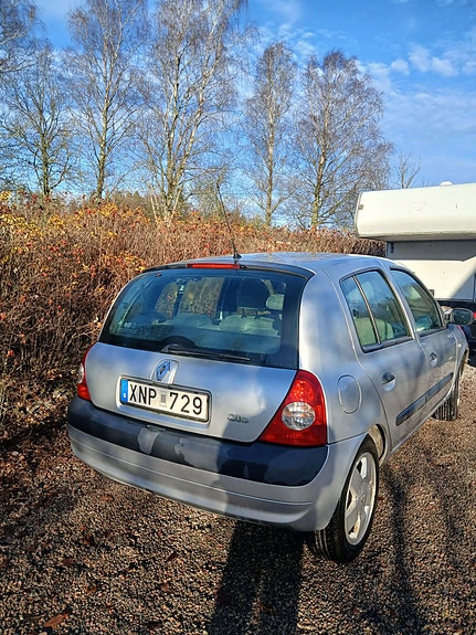 Renault Clio 2 of 5