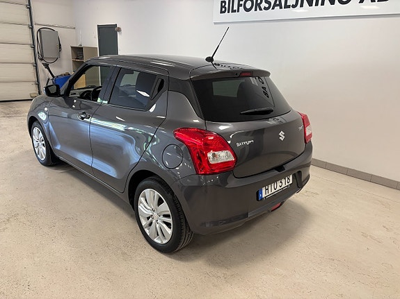 Suzuki Swift 4 of 5