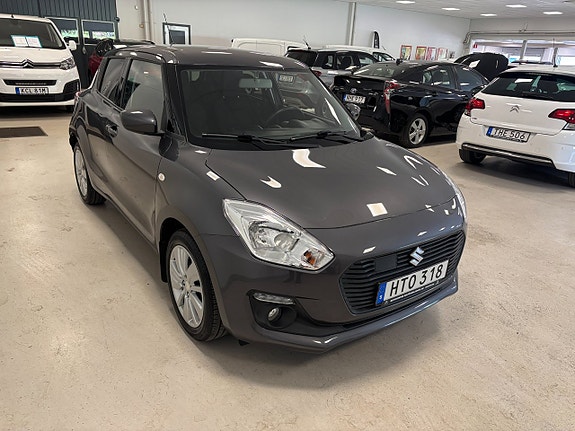 Suzuki Swift 3 of 5