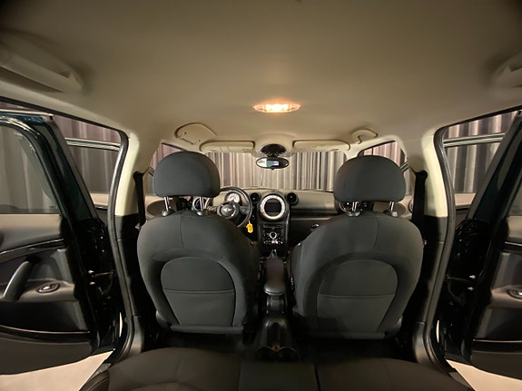 MINI Countryman Cooper D 29 of 30