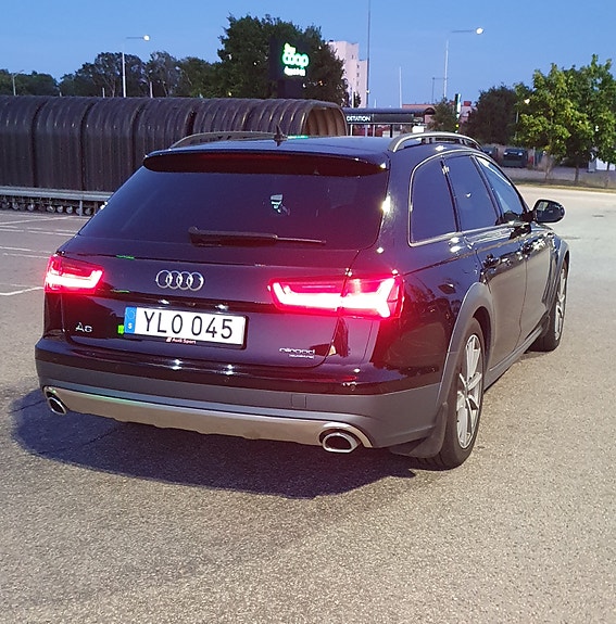 Audi A6 allroad 4 of 19