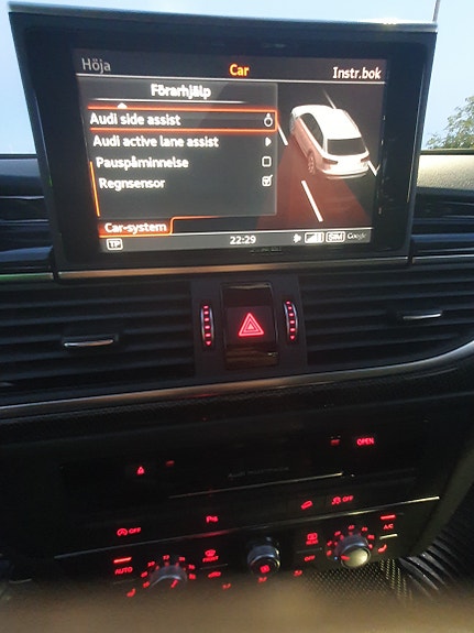 Audi A6 allroad 14 of 19