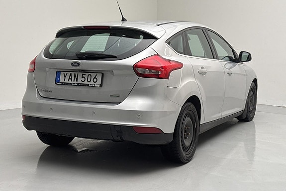 Ford Focus 2 of 5
