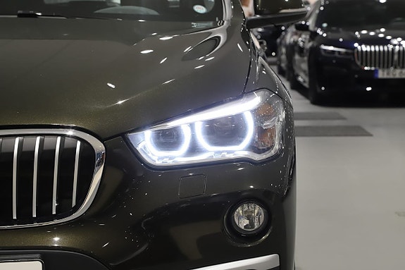 BMW X1 5 of 5