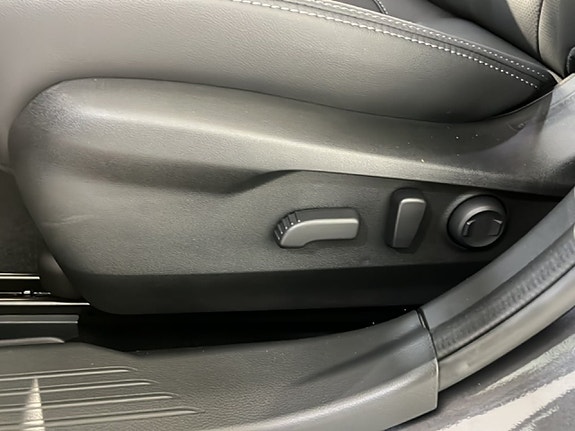 Subaru Outback 12 of 18