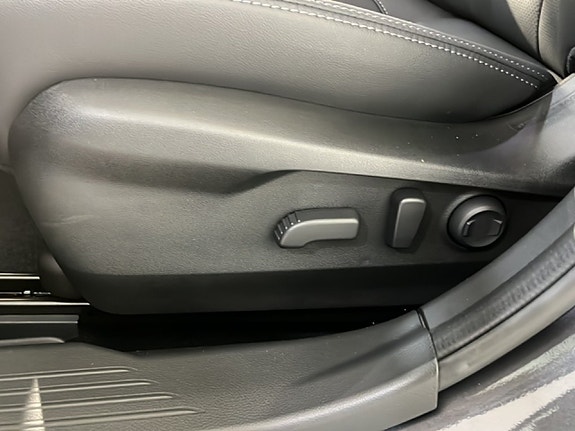 Subaru Outback 12 of 18