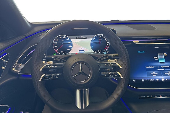 Mercedes-Benz E300 8 of 20