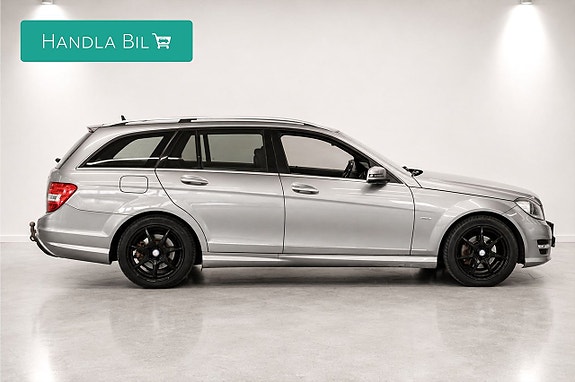 Mercedes-Benz C220 9 of 20