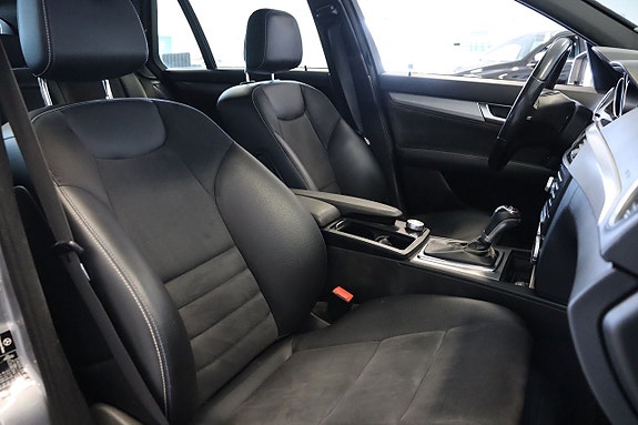 Mercedes-Benz C220 17 of 20