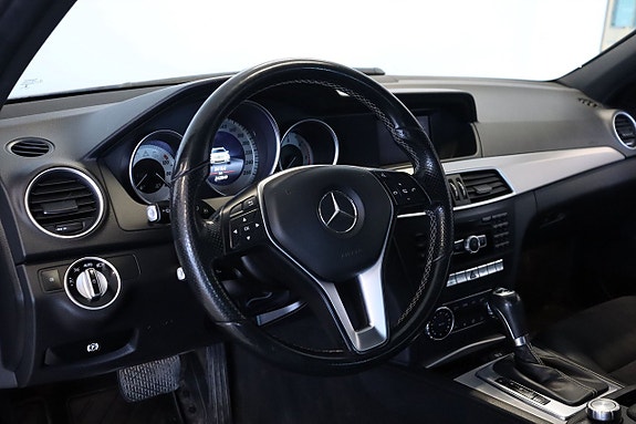 Mercedes-Benz C220 10 of 20