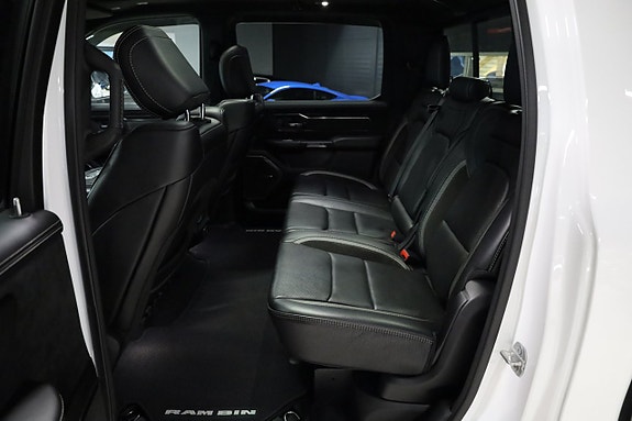 Dodge RAM 1500 12 of 23