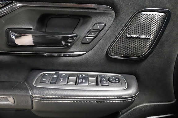 Dodge RAM 1500 20 of 23