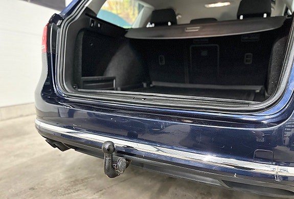 Volkswagen Passat 19 of 21