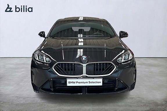 BMW 120 5 of 18
