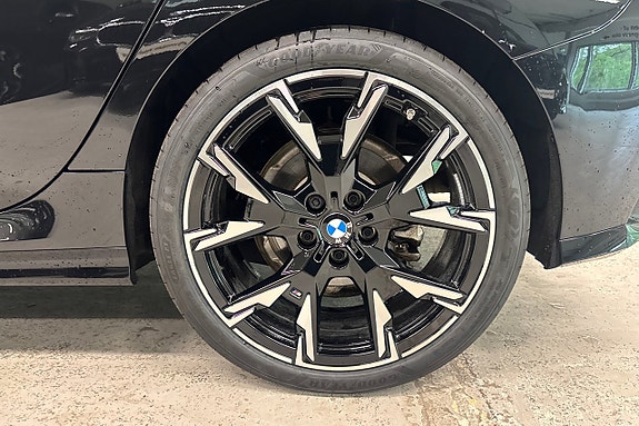 BMW 120 15 of 18