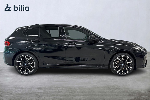 BMW 120 16 of 18