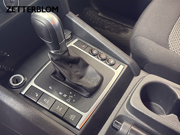 Volkswagen Amarok 18 of 18