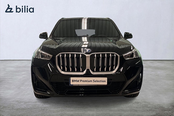 BMW X1 4 of 17