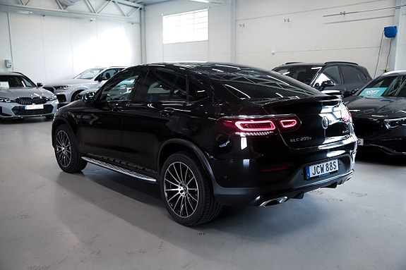 Mercedes-Benz GLC300 e 4 of 13