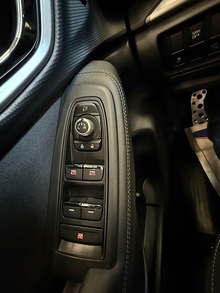 Subaru Forester 8 of 13