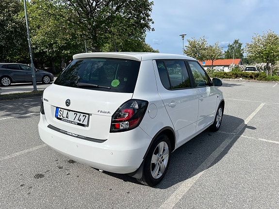 Skoda Fabia 3 of 5
