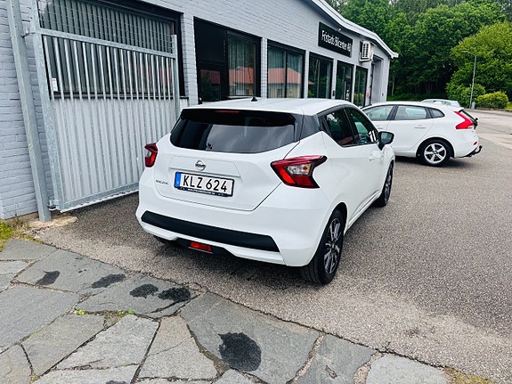Nissan Micra 3 of 5