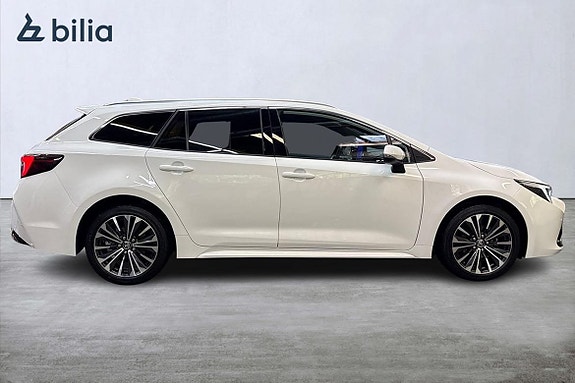 Toyota Corolla 18 of 21