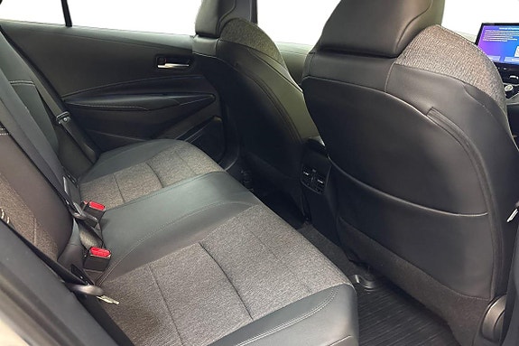 Toyota Corolla 9 of 21