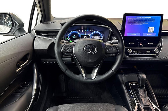 Toyota Corolla 11 of 21