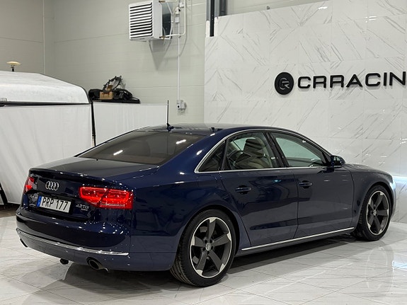 Audi A8 21 of 24