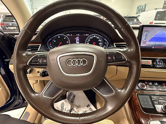 Audi A8 10 of 24