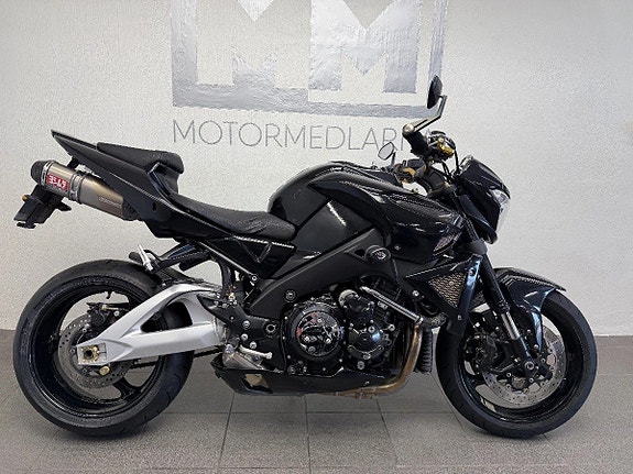 Suzuki GSX 1300 B-King Nya däck