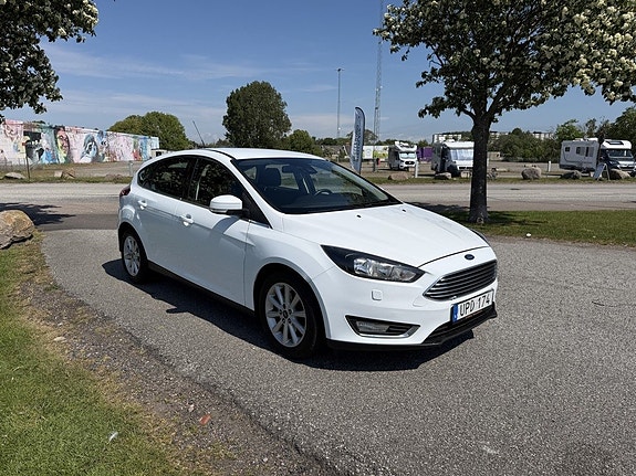 Ford Focus 6 of 15