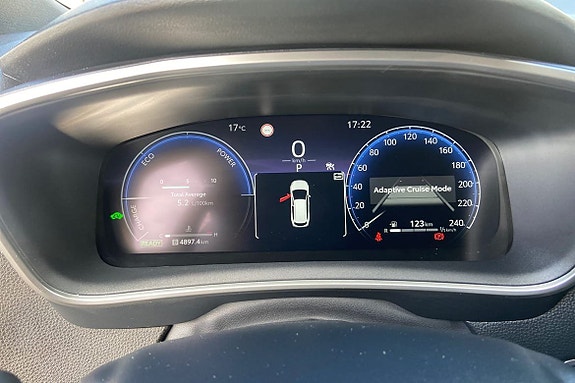 Toyota Corolla 16 of 21