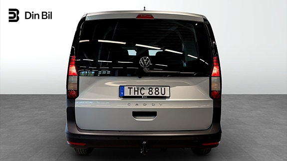 Volkswagen Caddy Maxi 5 of 5