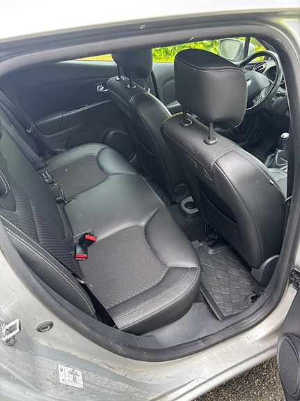 Renault Clio 7 of 7