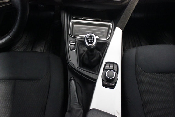 BMW 320d 17 of 20