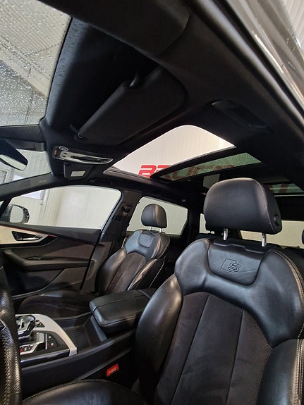 Audi Q7 7 of 20
