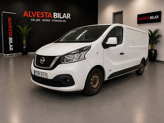 Nissan NV300