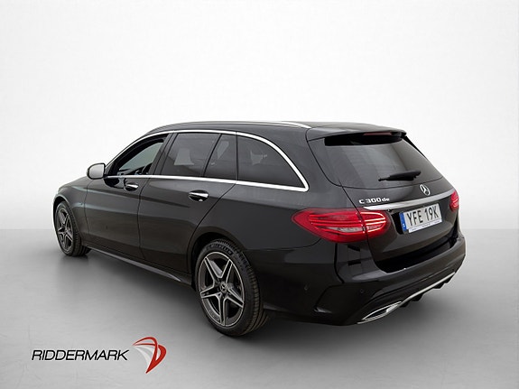 Mercedes-Benz C300 5 of 5